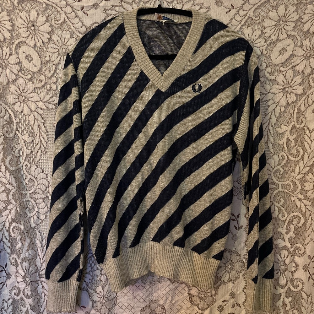 Fred Perry Striped V-Neck Sweater